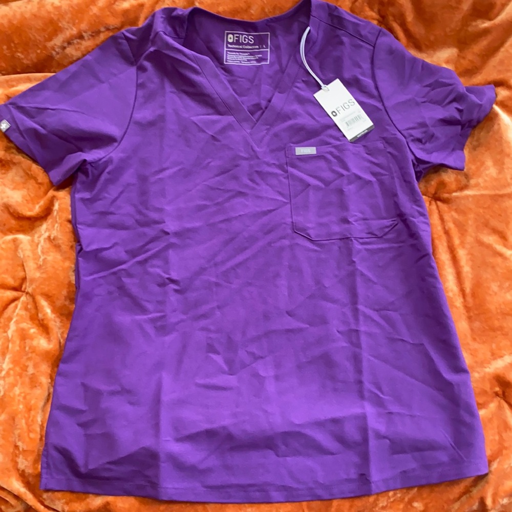 Scrubs, matching pants available in size XL